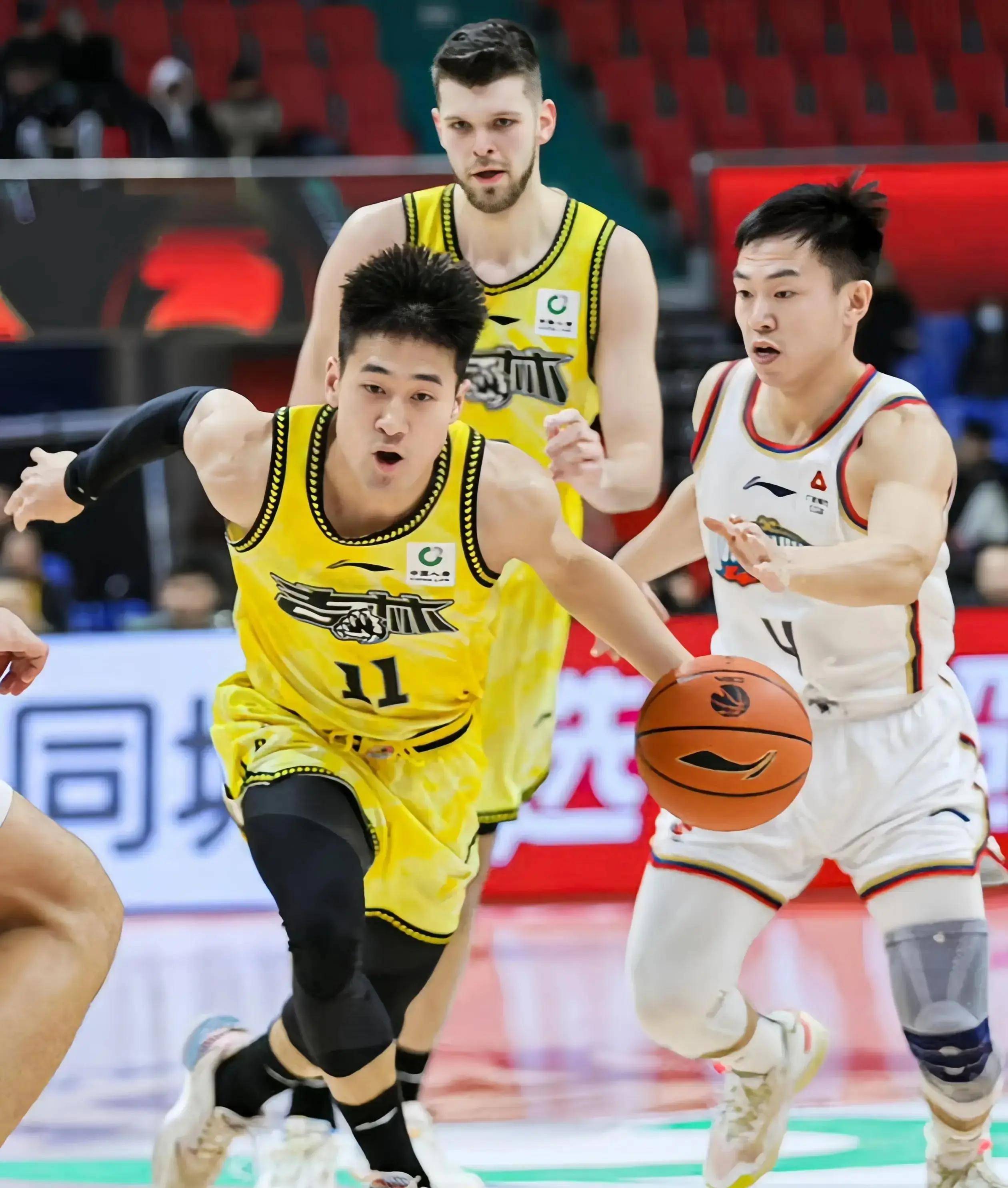 风云突变里尔清晨复出首秀,CBA常规赛版图或变,目标明确,细节决定成败(云朵牧歌完整版) 风云突变里尔清晨复出首秀,CBA常规赛版图或变,目标明确,细节决定成败(云朵牧歌完整版)