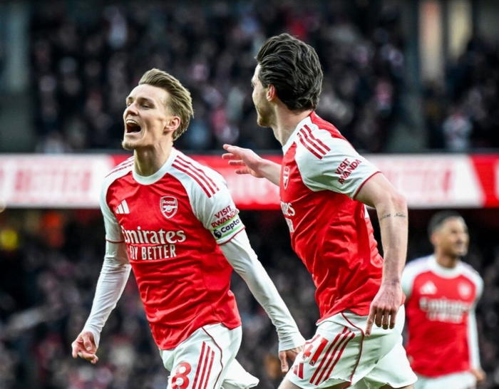 开云APP-今夜足总杯传出新动向；阿森纳伤情更新；管理层表态：底气十足；控场能力受关注的简单介绍