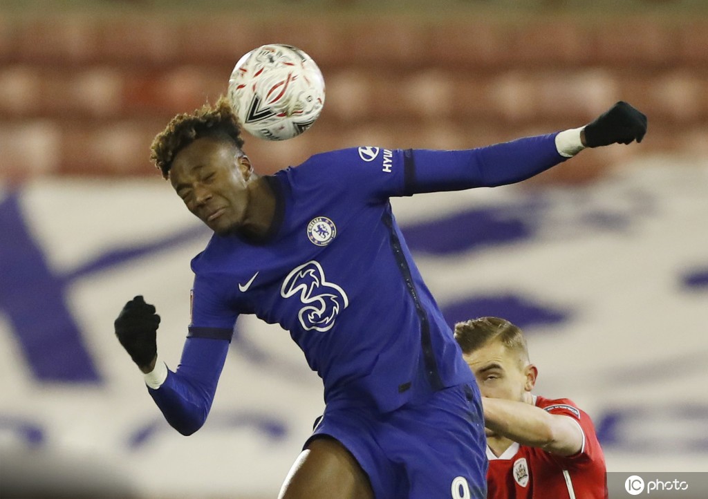 冲刺阶段夏洛特黄蜂调整名单以备足总杯;完成体检环节打磨;底气十足;高层口径保持一致的简单介绍 冲刺阶段夏洛特黄蜂调整名单以备足总杯;完成体检环节打磨;底气十足;高层口径保持一致的简单介绍